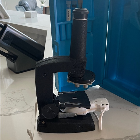 Vintage Gabriel Microcraft portable Lab Case Gilbert Microscope - Picture 4 of 6